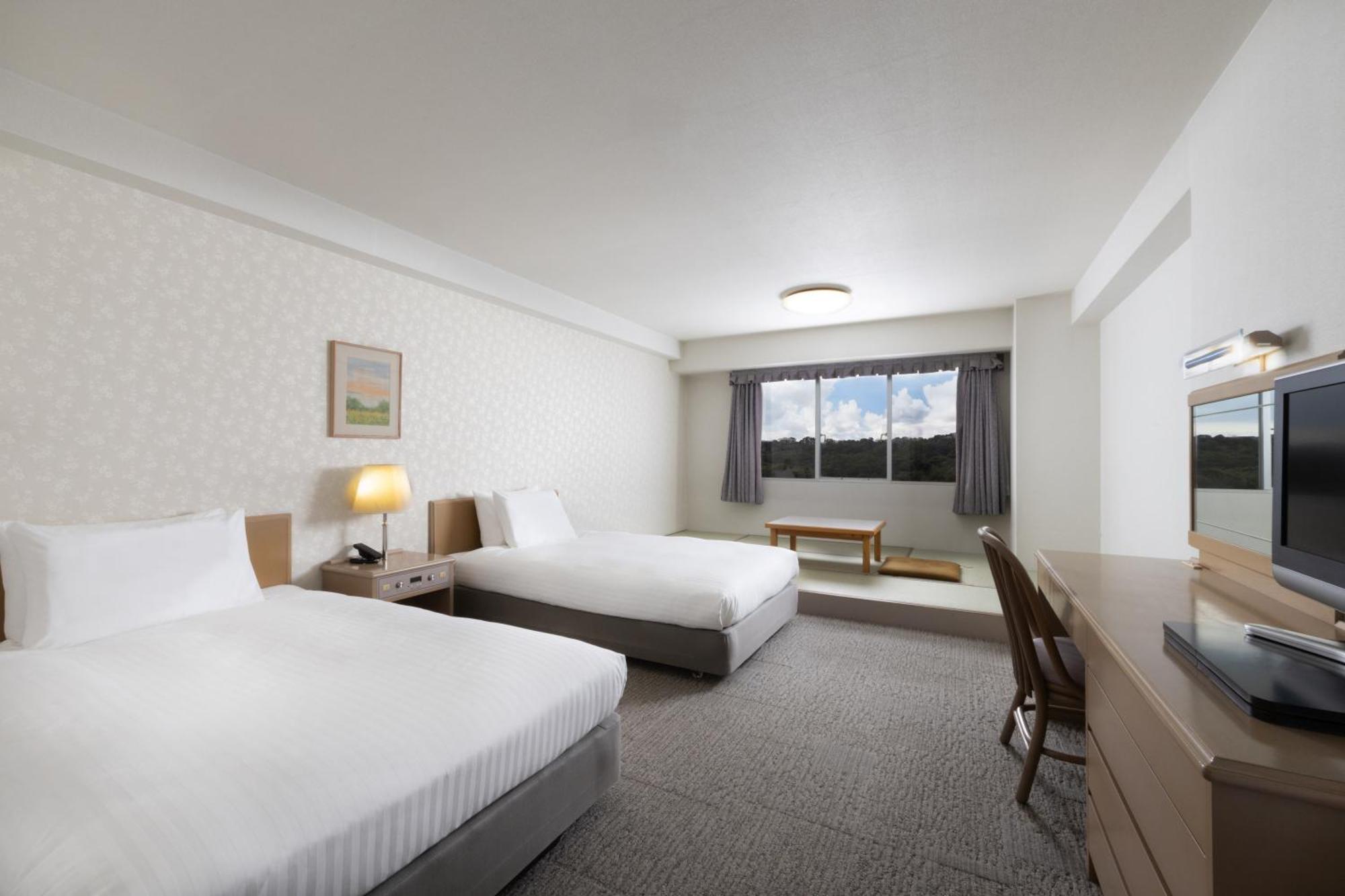 Mercure Fukuoka Munakata Resort & Spa Exterior photo